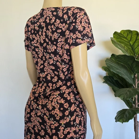 NEW Volcom Crunk Punk Dress SPN Size M Floral Black Pink Color Women's Vacation - Picture 9 of 14